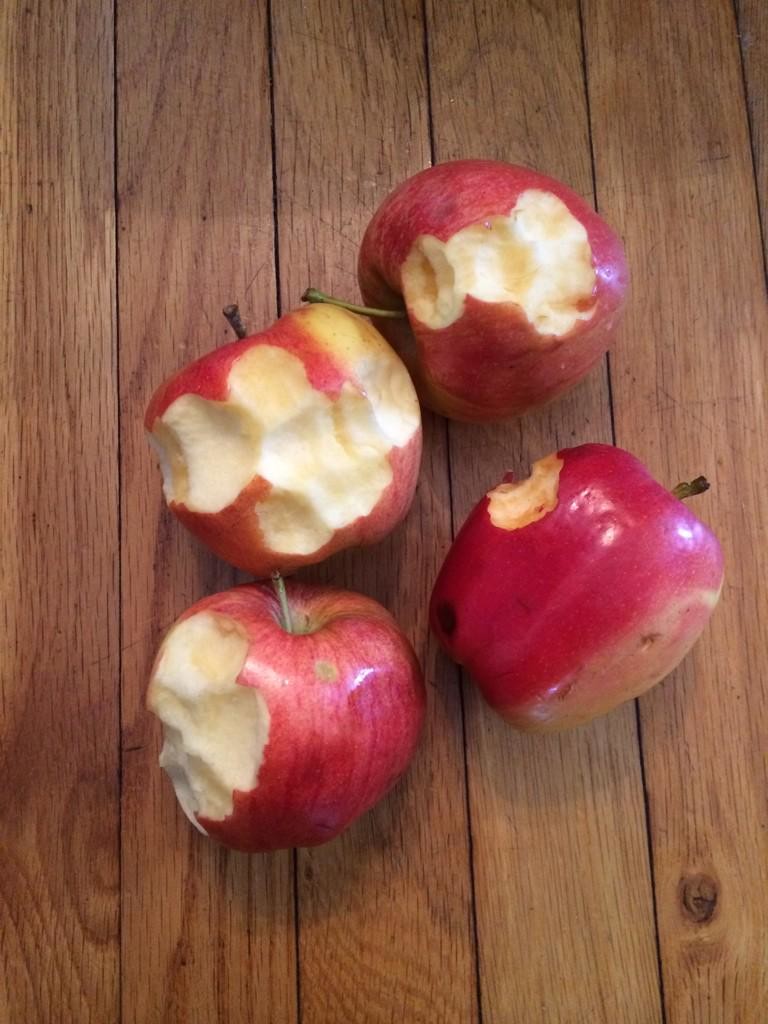 apples